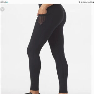 GLYDER Women's Black Size XS Sweat Wicking 4 Way Stretch Contour Legging NEW